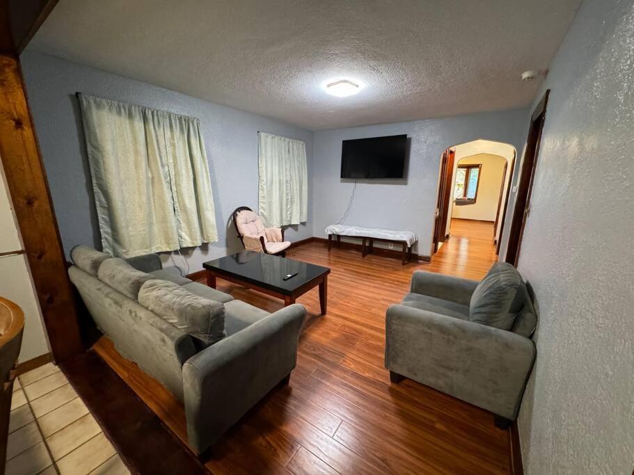 Appartement Comfy Getaway At Falls! à Niagara Falls Extérieur photo