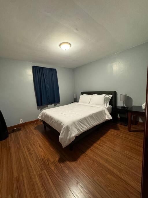 Appartement Comfy Getaway At Falls! à Niagara Falls Extérieur photo
